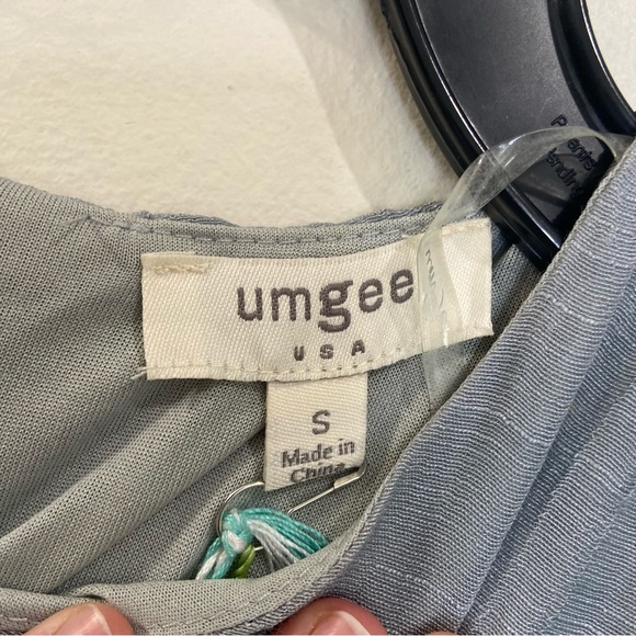 NWT Umgee Embroidered Dress in Cool Grey - Picture 15 of 16